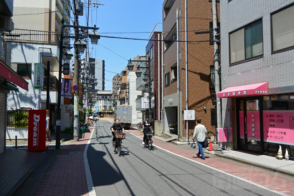 板橋仲宿商店街（旧中山道）