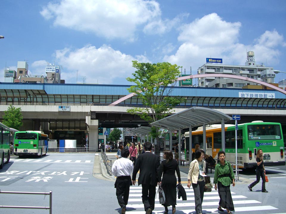 東京メトロ葛西駅中央口南側