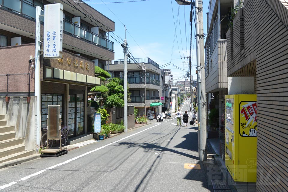 板橋区小茂根