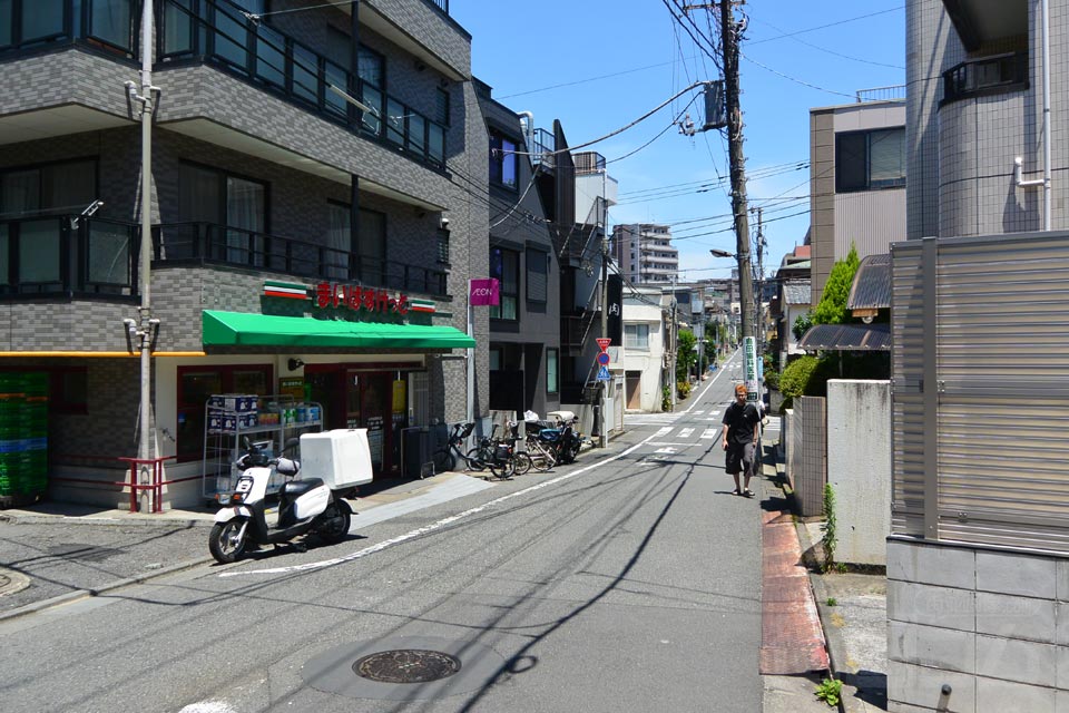 板橋区小茂根