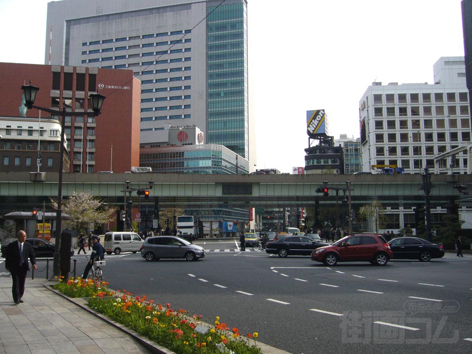 中央通り(国道４号線)