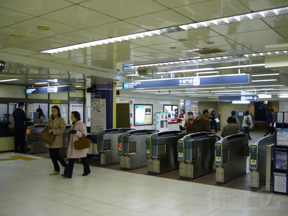 東京メトロ三越前駅