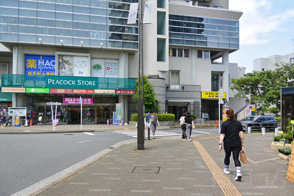 西武練馬高野台駅北口前