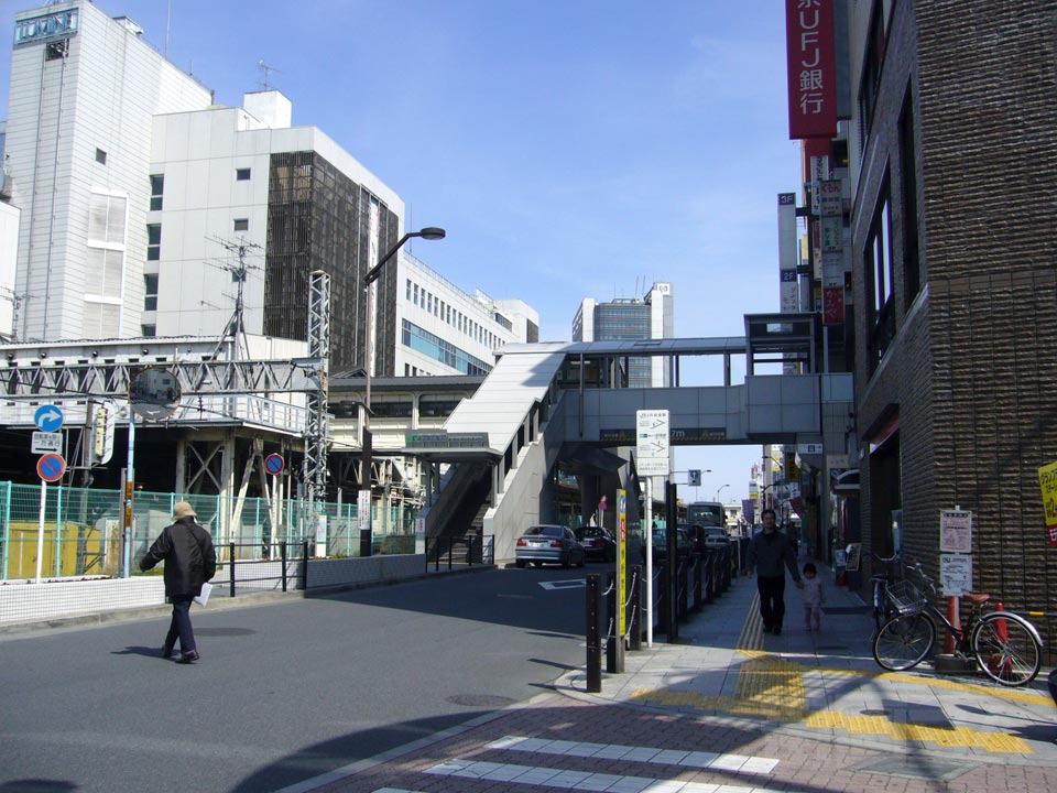JR荻窪駅西口南側