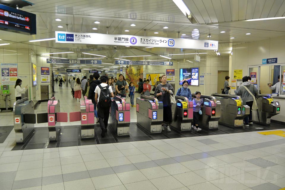 東武・東京メトロ押上駅改札口