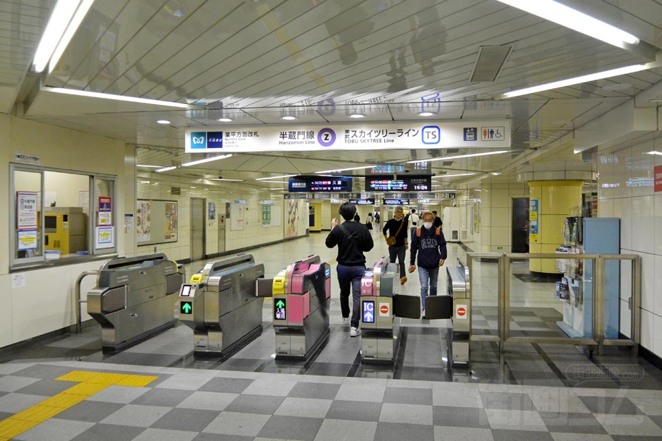 東武・東京メトロ押上駅業平方面改札口