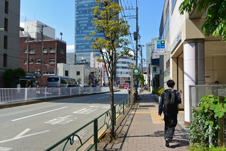 東武・東京メトロ押上駅前