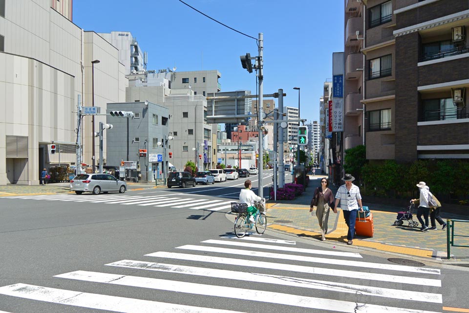 京成橋交差点