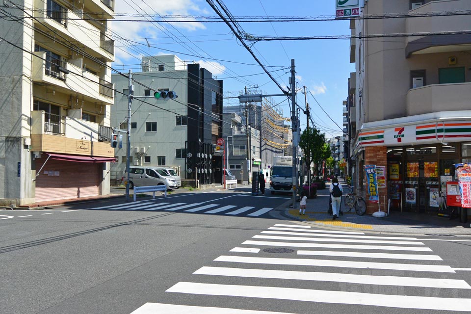 新あづま通り