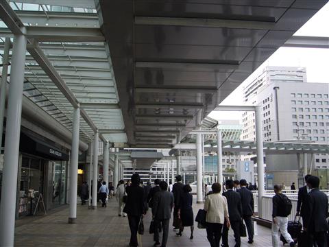 JR品川駅港南口写真画像