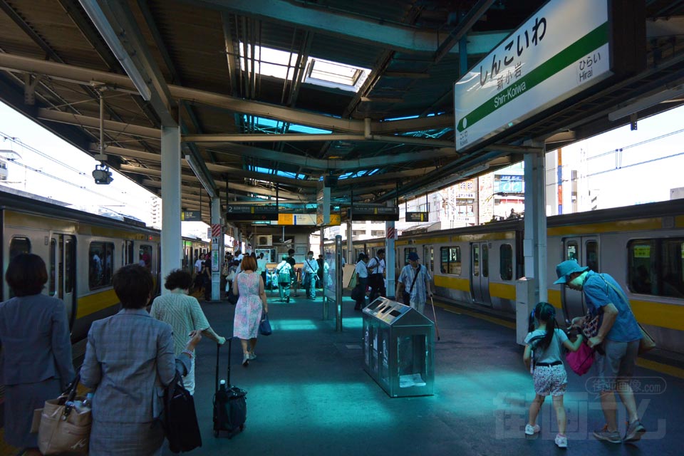 JR新小岩駅ホーム(JR中央総武線)