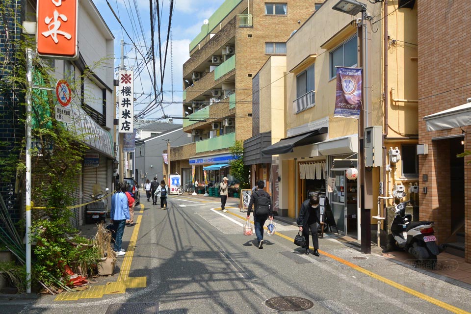 松陰神社通り商店街