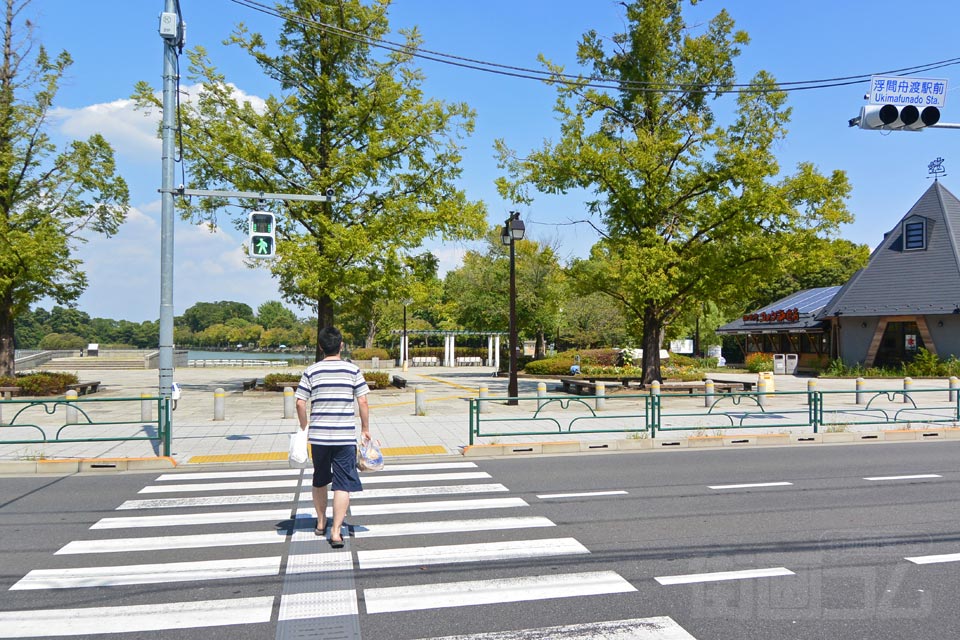 浮間舟渡駅前交差点