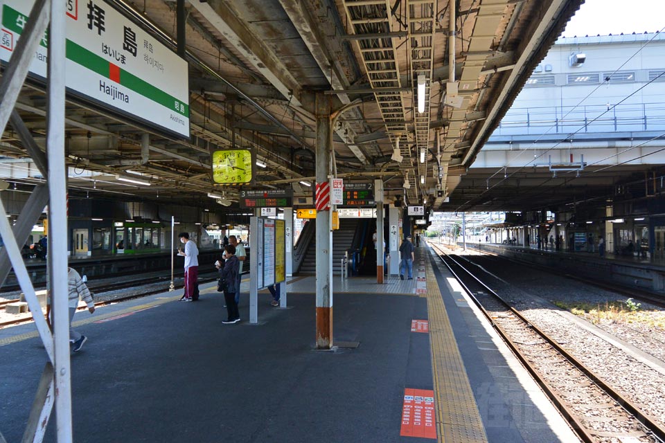 JR拝島駅ホーム（JR青梅線）
