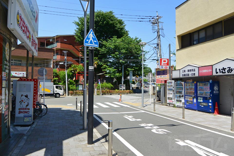 拝島駅前商店街