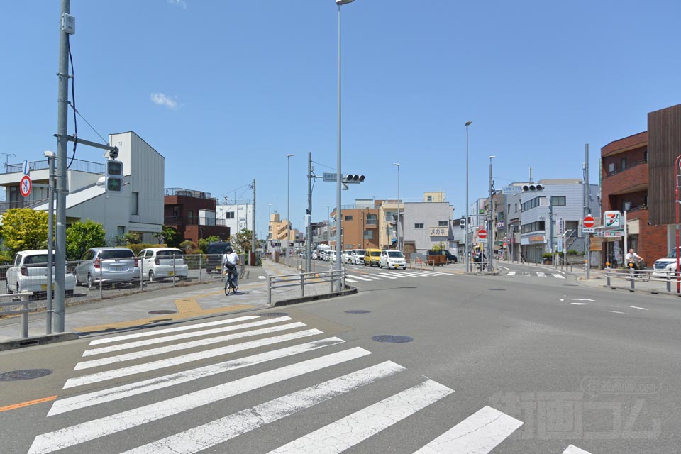 松原町４丁目交差点