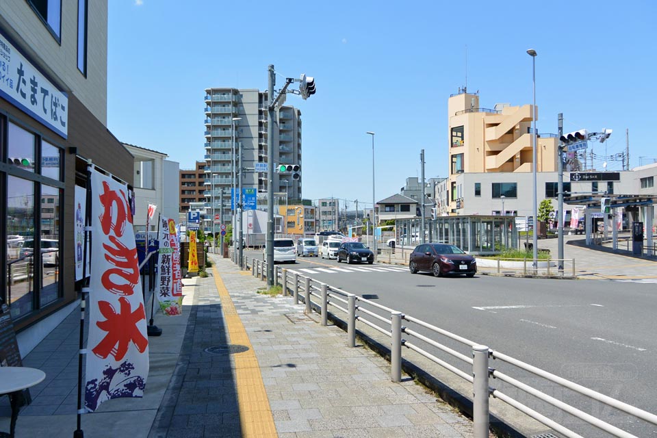 拝島駅南口交差点