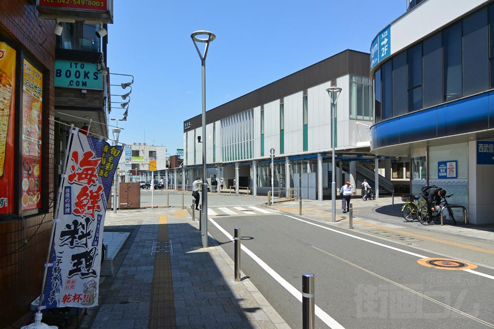 拝島駅前商店街