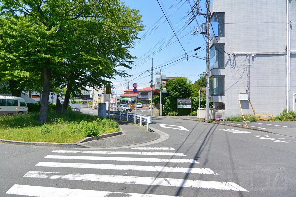 JR・西武拝島駅北口