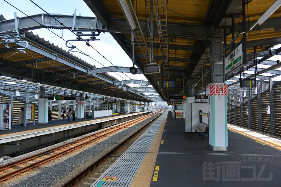 JR稲城長沼駅ホーム(JR南武線)