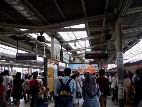 JR吉祥寺駅ホーム(JR中央線)写真画像