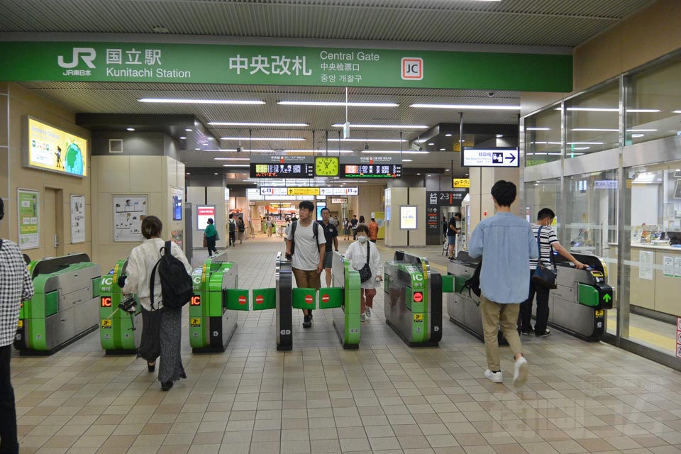 JR国立駅中央改札口