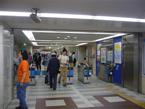 小田急町田駅東改札口写真画像