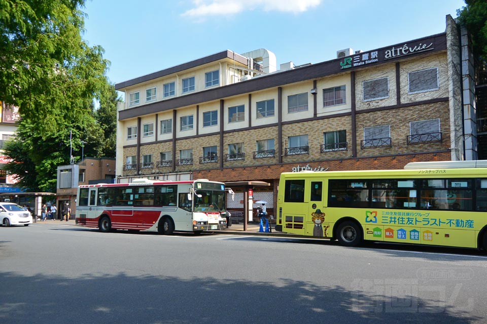 JR三鷹駅北口