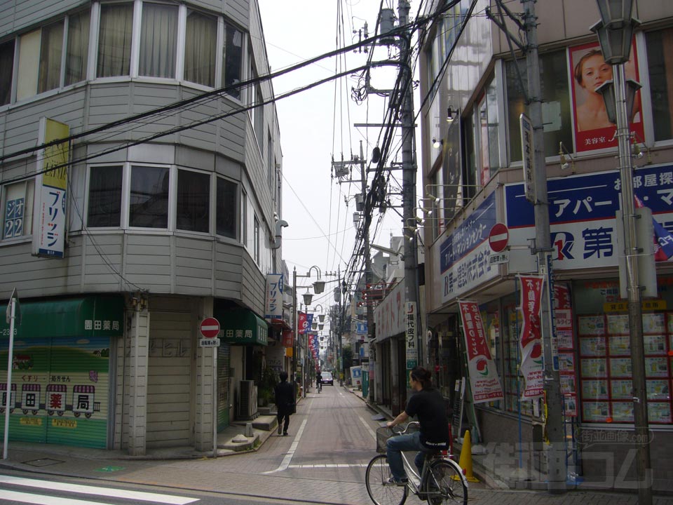 赤鳥居通り