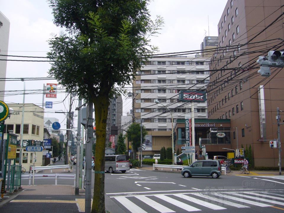 中央通り交差点