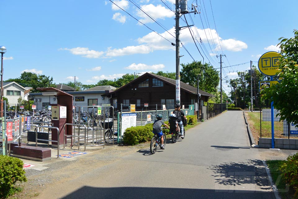 西武武蔵砂川駅南側