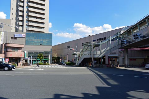 京王中河原駅前写真画像