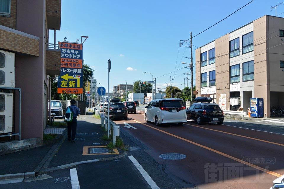 甲州街道(国道20号線)