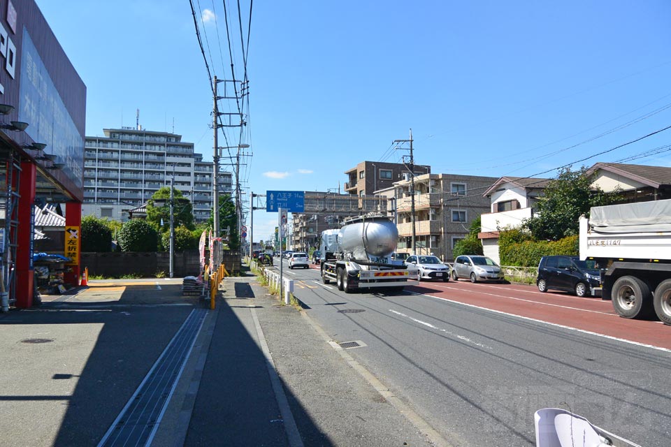 甲州街道(国道20号線)