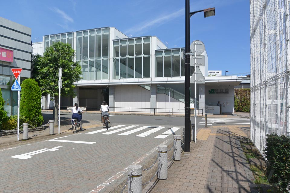 JR西府駅南口前