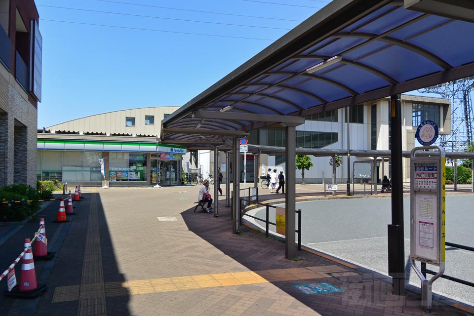 西武立川駅南口バス停