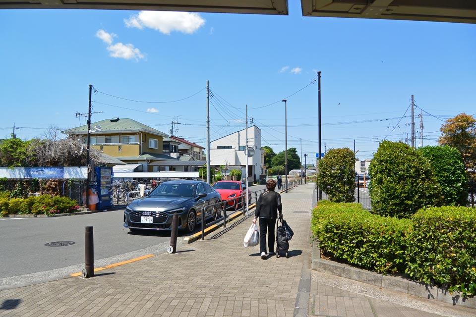 西武立川駅北口