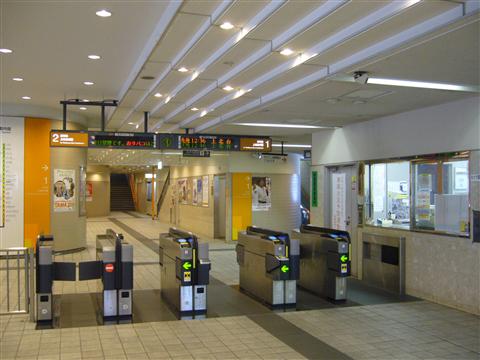 多摩モノレール多摩センター駅写真画像
