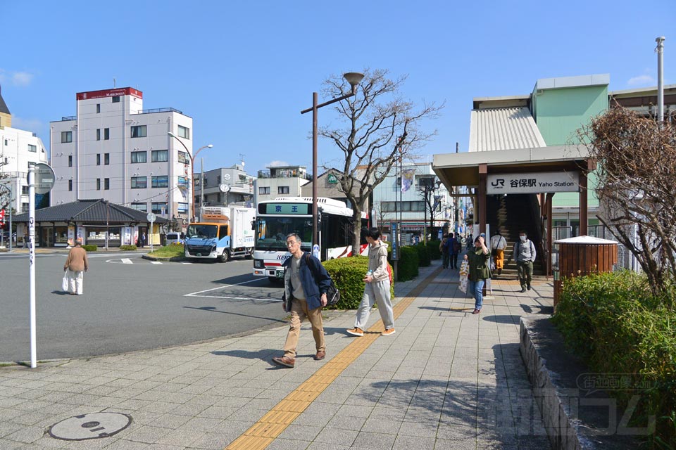 JR谷保駅北口