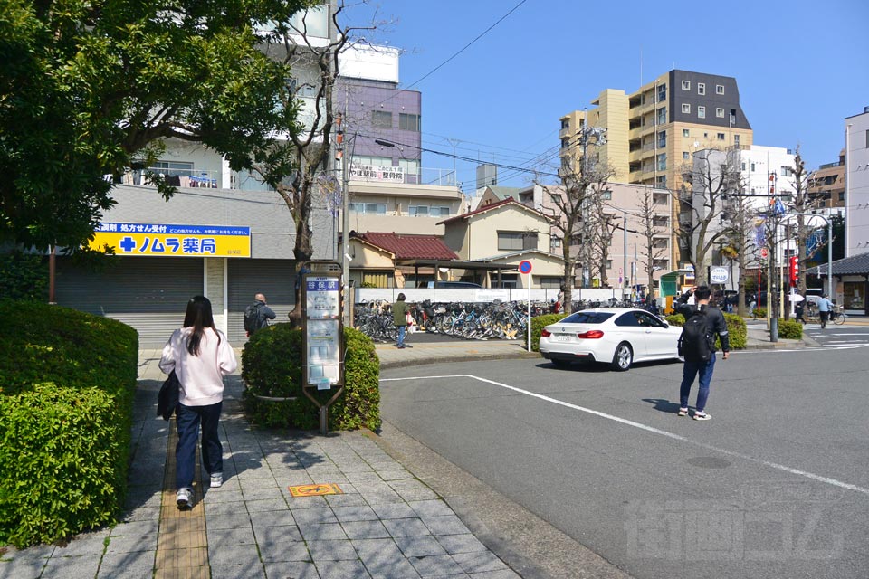 谷保駅バス停