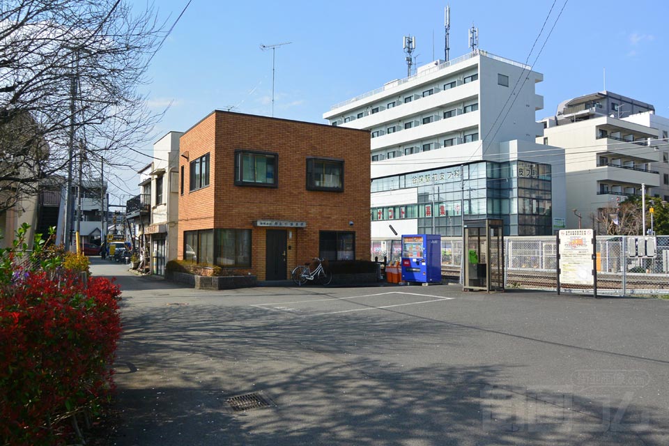 JR谷保駅南口