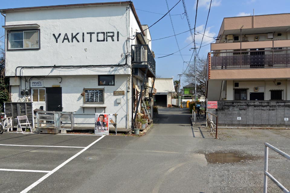 JR谷保駅南口