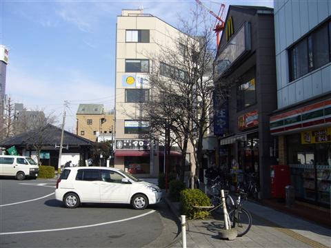 JR谷保駅北口写真画像