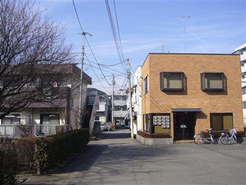 JR谷保駅南口写真画像