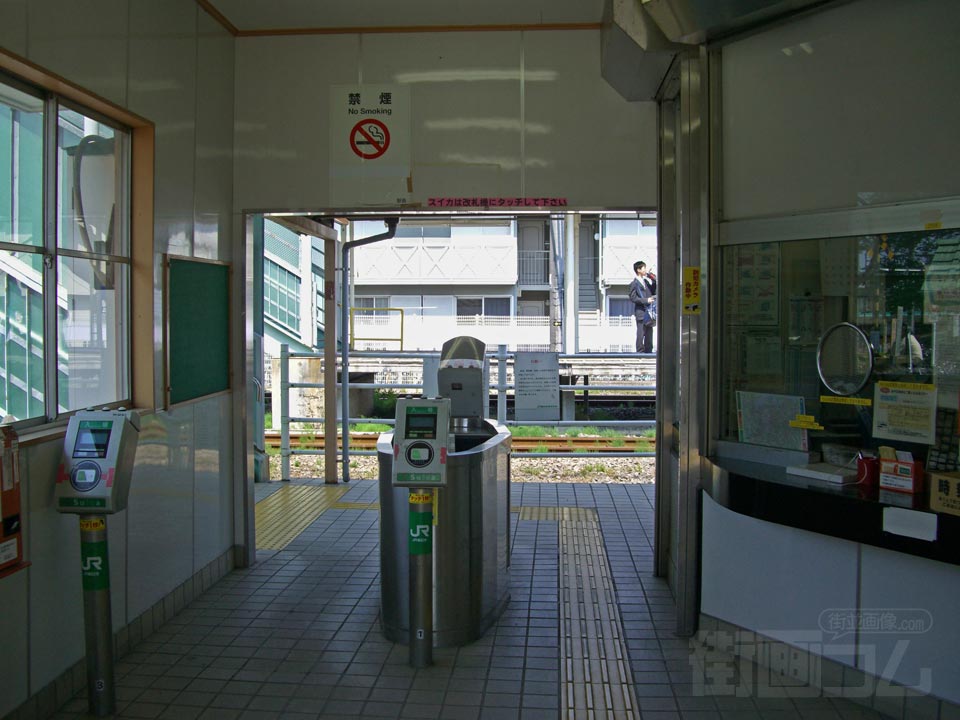 JR番田駅改札口