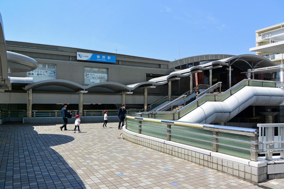小田急秦野駅北口