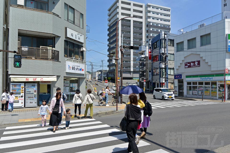 駅前通り商店街