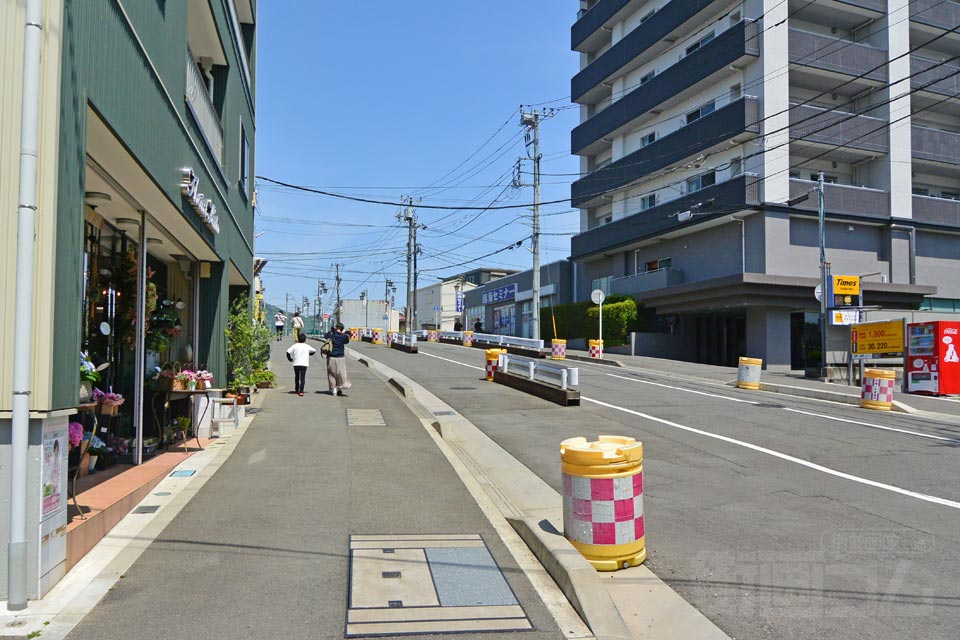 駅前通り商店街