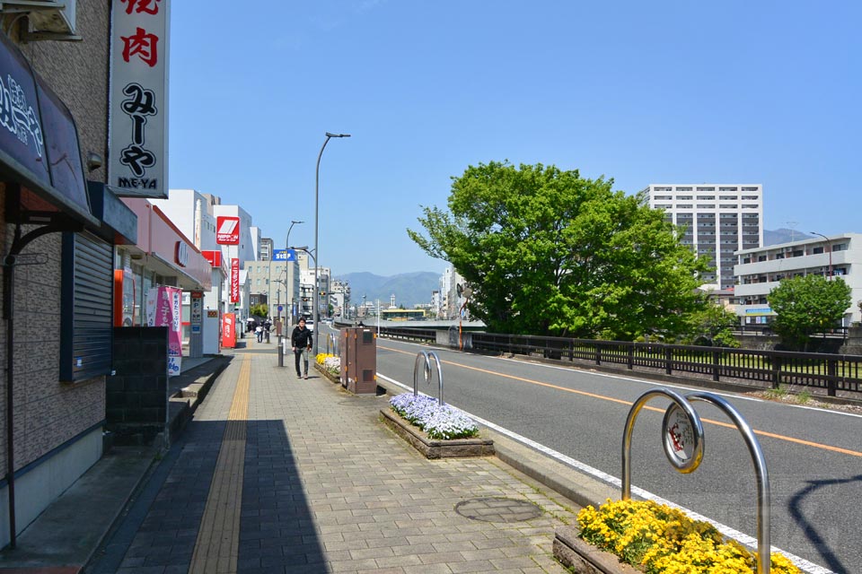 秦野市大泰町
