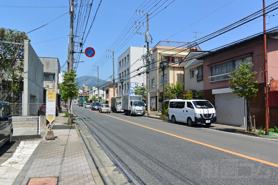 台町バス停
